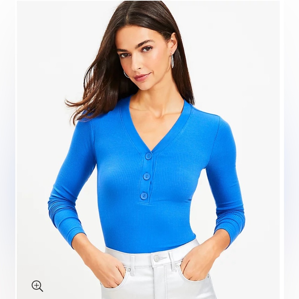LOFT NWT Ribbed‎ V-Neck Henley Top - Anika Blue